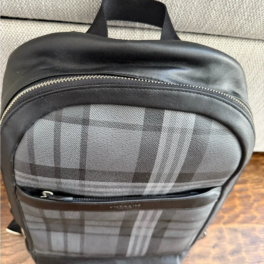 Coach Backpack - Picture 3 of 7